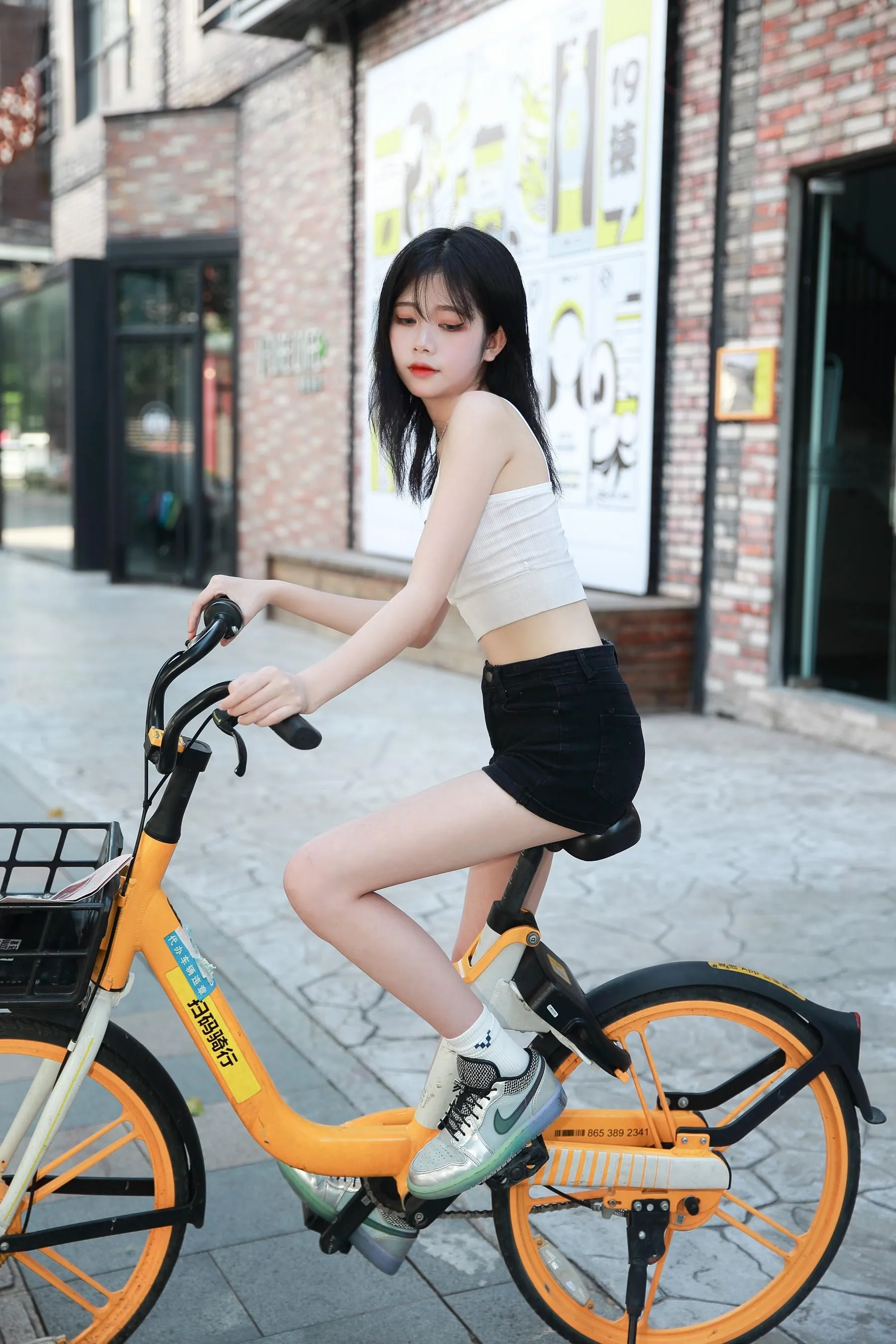 [YITUYU艺图语]2022.09.04 少女时光 小妮子 [23P]插图3